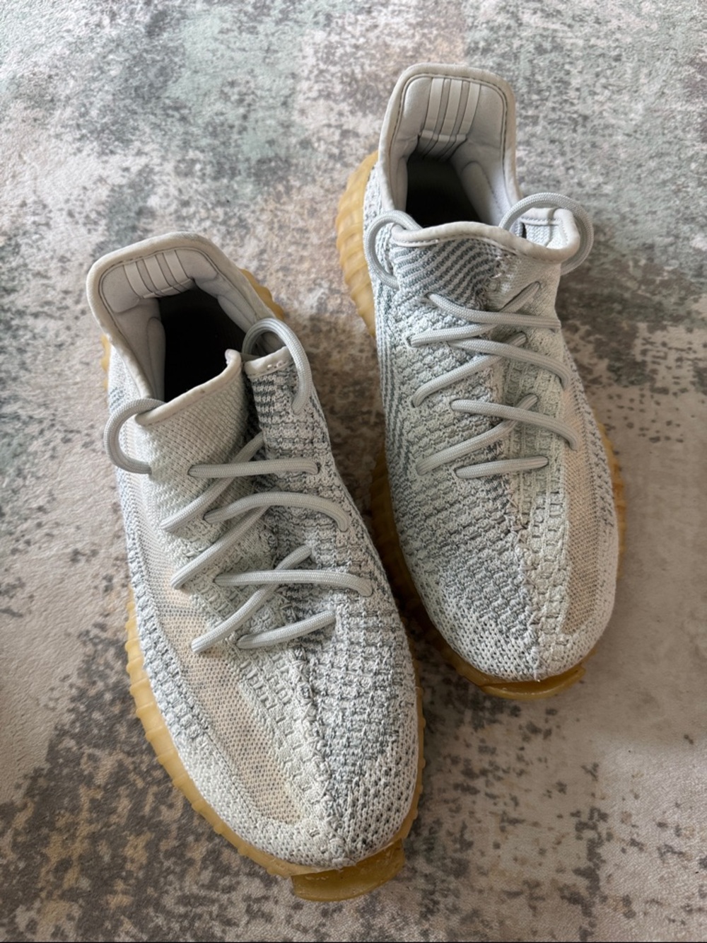 Adidas Yeezy Boost 350 V2 sneakers